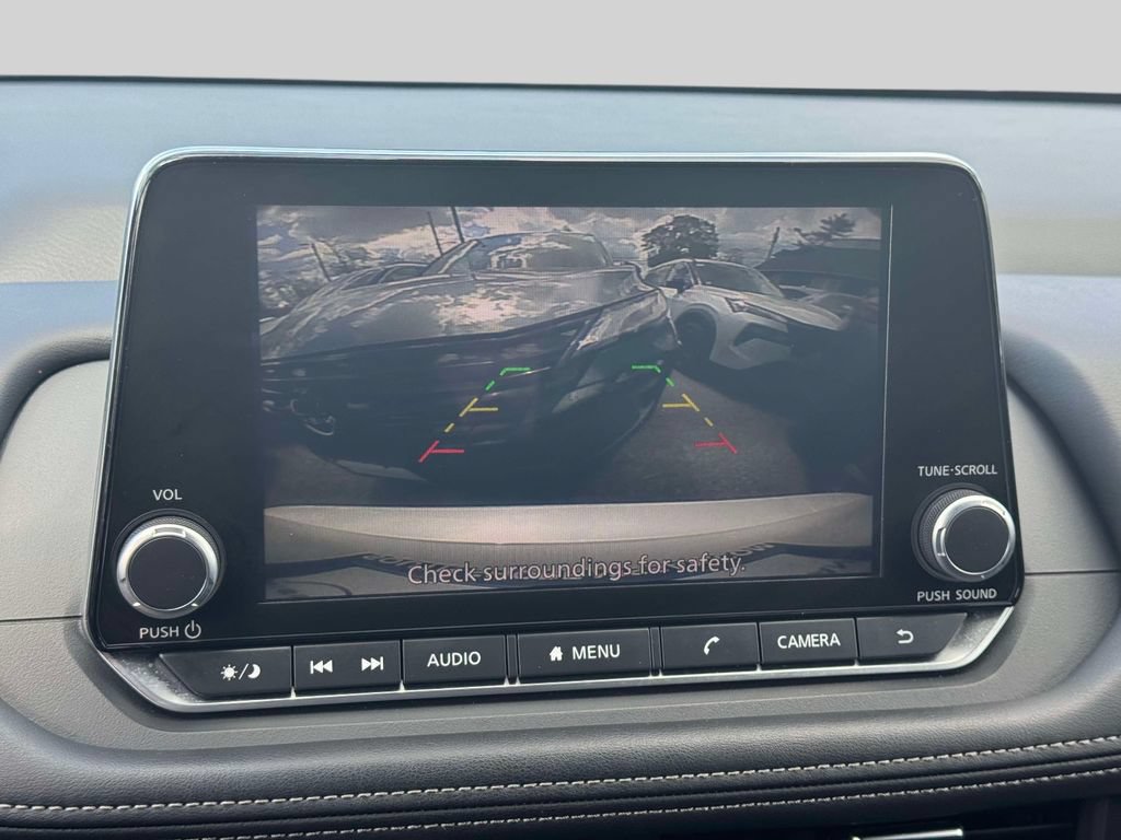 Certified 2025 Nissan Rogue SV AWD/4WD image 27