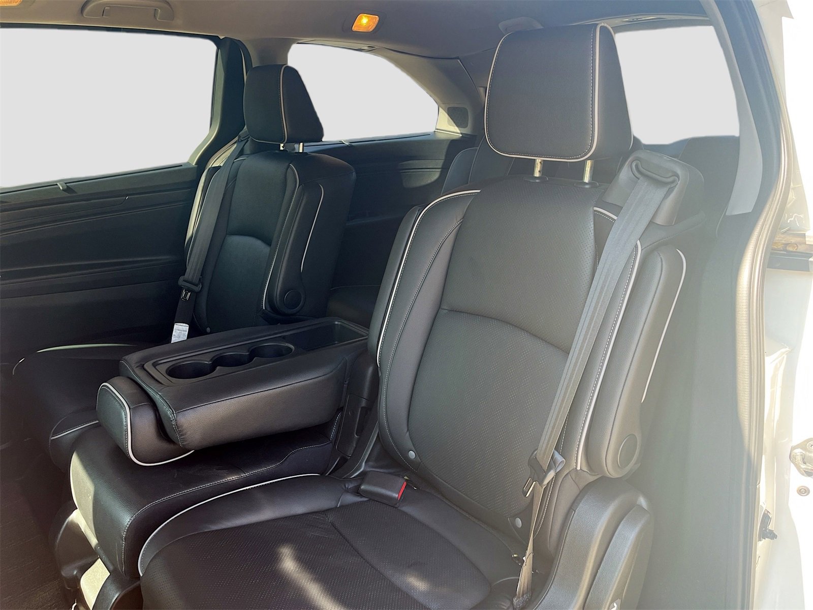 Used 2023 Honda Odyssey Elite image 25