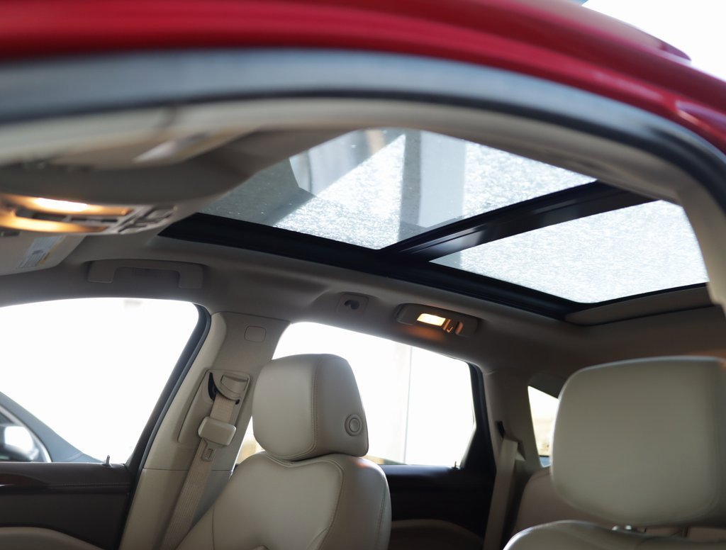 Used 2015 Cadillac SRX Luxury w/ Driver Awareness Package image 24