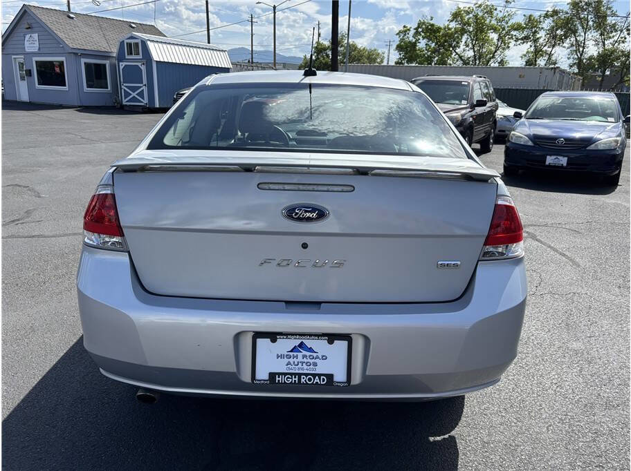 Used 2008 Ford Focus SES FWD image 4