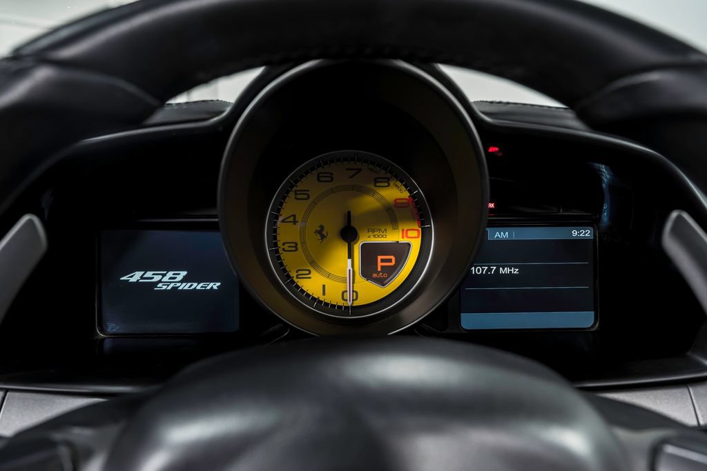 Used 2014 Ferrari 458 Spider RWD image 13