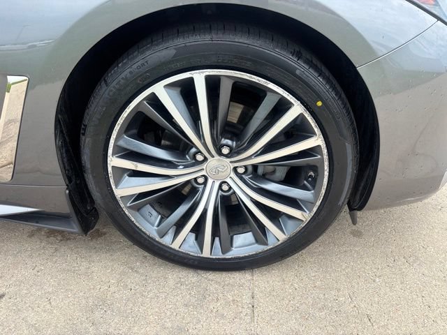 Used 2019 INFINITI Q60 3.0t Luxe w/ Essential Package AWD/4WD image 16
