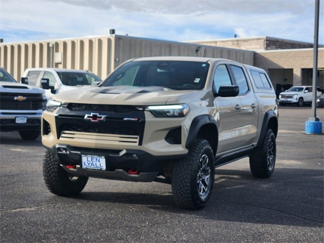 Used 2023 Chevrolet Colorado ZR2 w/ ZR2 Convenience Package III image 4