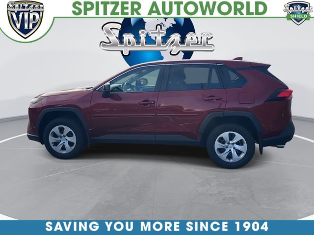 Used 2024 Toyota RAV4 LE AWD/4WD image 6