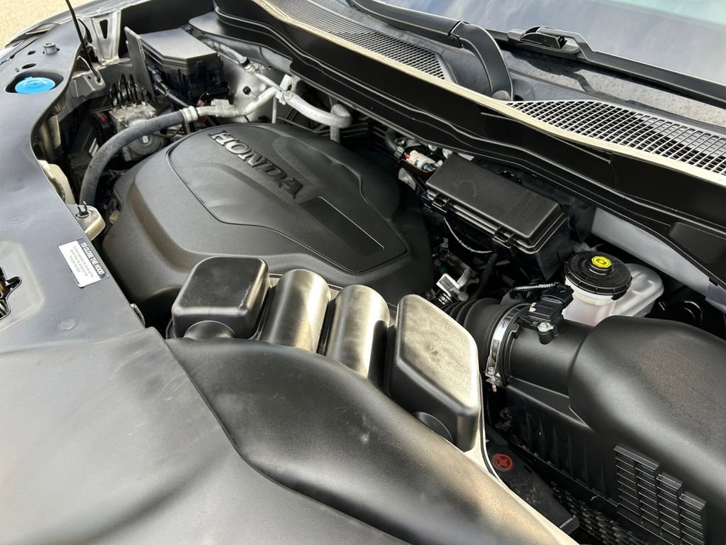 Used 2021 Honda Pilot Touring image 31