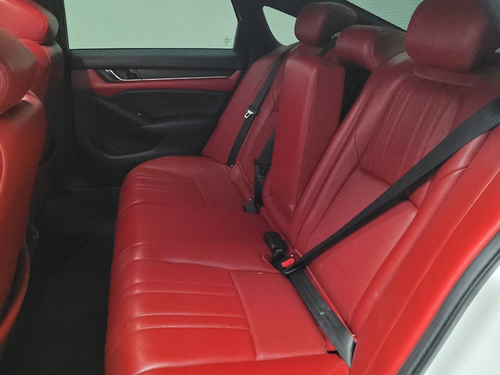 Used 2020 Honda Accord Sport image 18