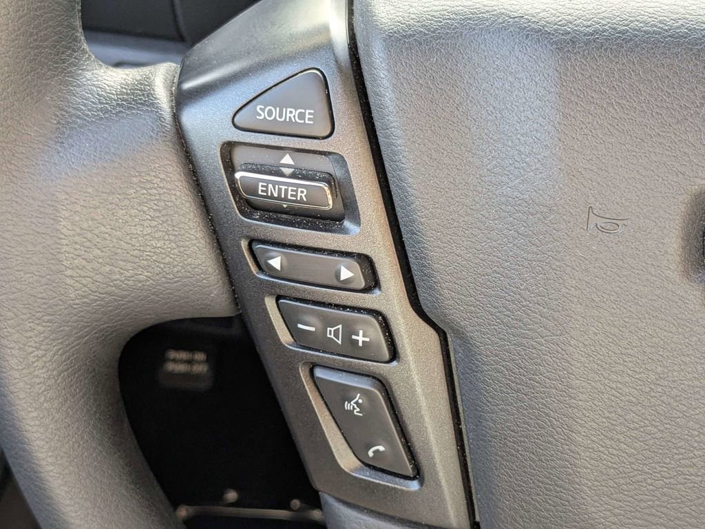Used 2024 Nissan Frontier SV RWD image 26