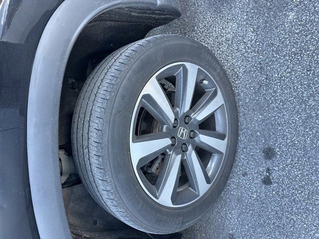 Used 2023 Honda Pilot Touring image 10