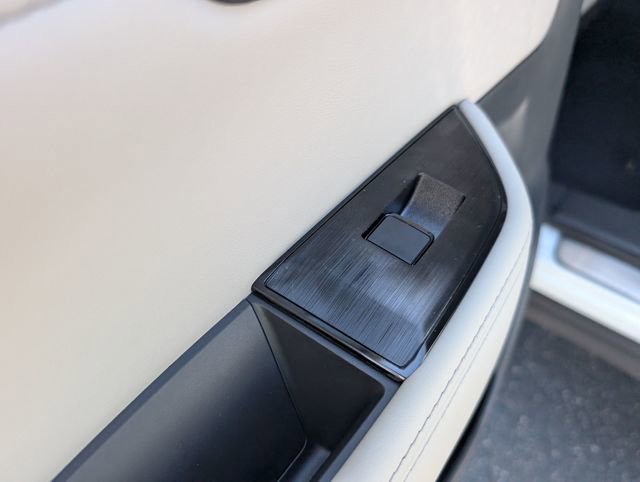 New 2026 Nissan Rogue SV AWD/4WD image 12