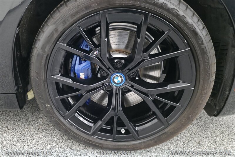 Used 2023 BMW 530e w/ M Sport Package RWD image 38