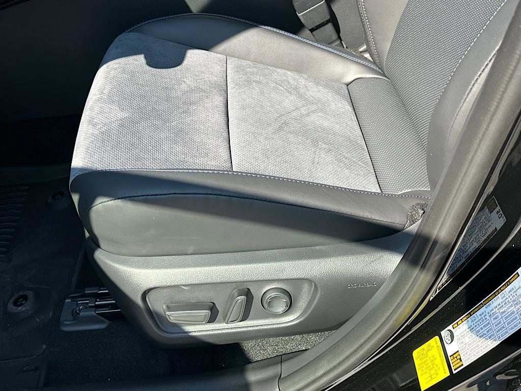 New 2026 Toyota RAV4 XSE AWD/4WD image 6