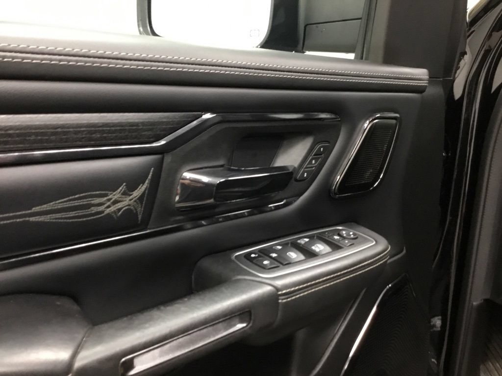 Used 2023 RAM 1500 Limited w/ Night Edition AWD/4WD image 7