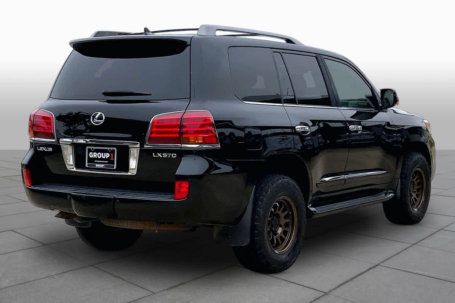Used 2010 Lexus LX 570 4WD image 12