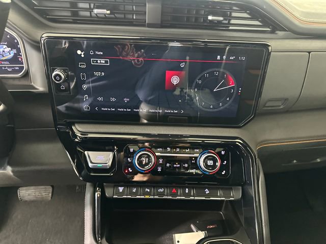 Used 2024 GMC Sierra 2500 AT4 w/ AT4 Premium Plus Package image 21