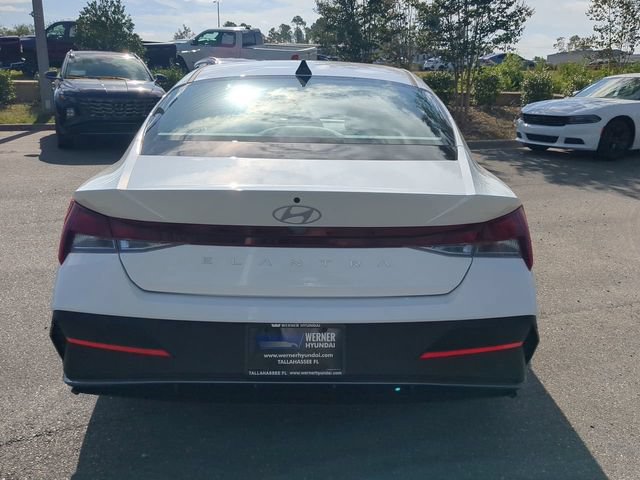 New 2026 Hyundai Elantra SE FWD image 6