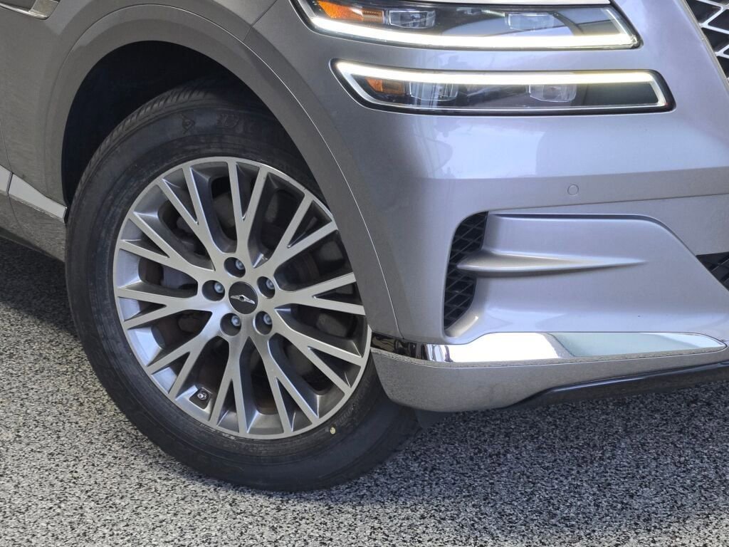 Used 2024 Genesis GV80 2.5T image 3