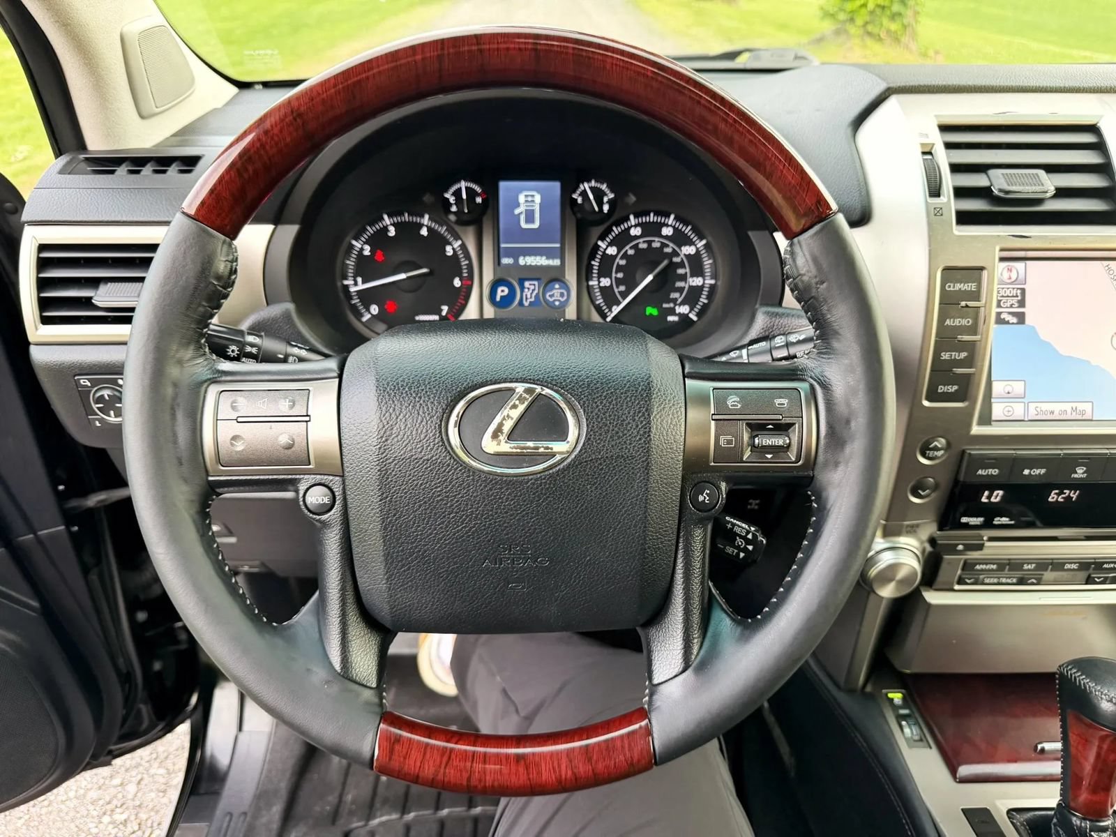 Used 2011 Lexus GX 460 Premium AWD/4WD image 90
