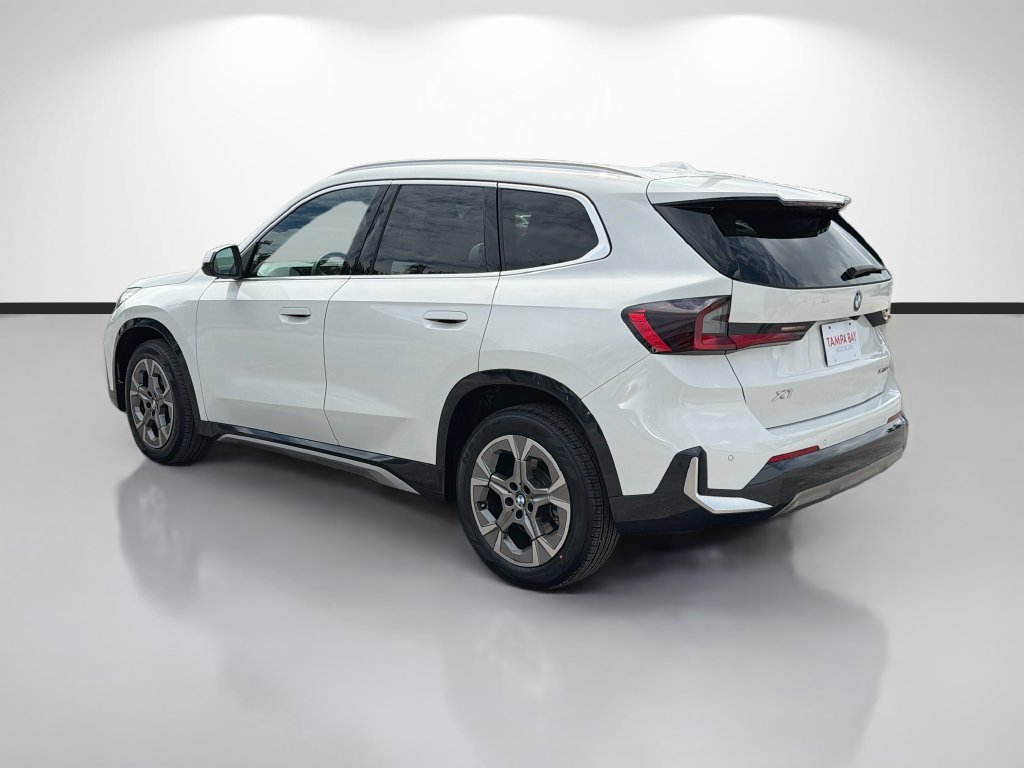 Used 2023 BMW X1 xDrive28i w/ Convenience Package AWD/4WD image 5