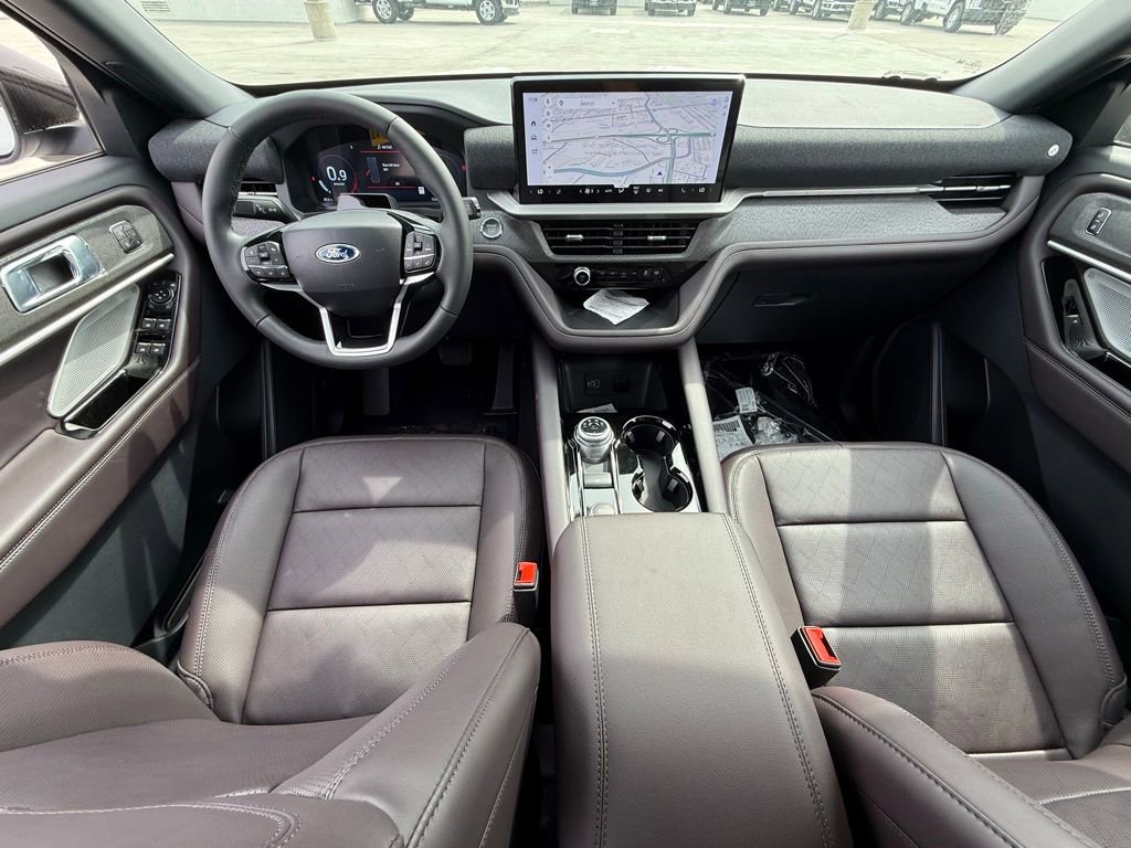 New 2026 Ford Explorer Platinum image 24
