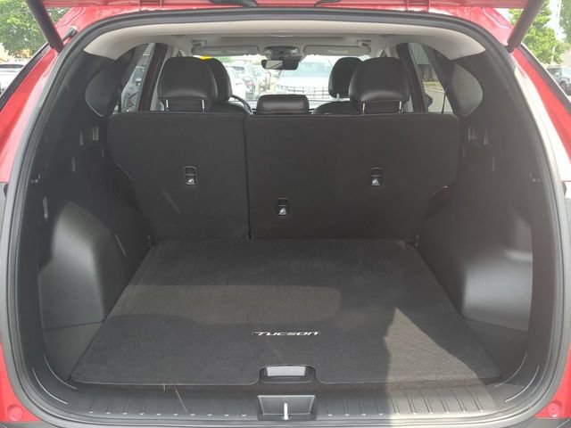 Used 2023 Hyundai Tucson SEL w/ Convenience Package AWD/4WD image 12