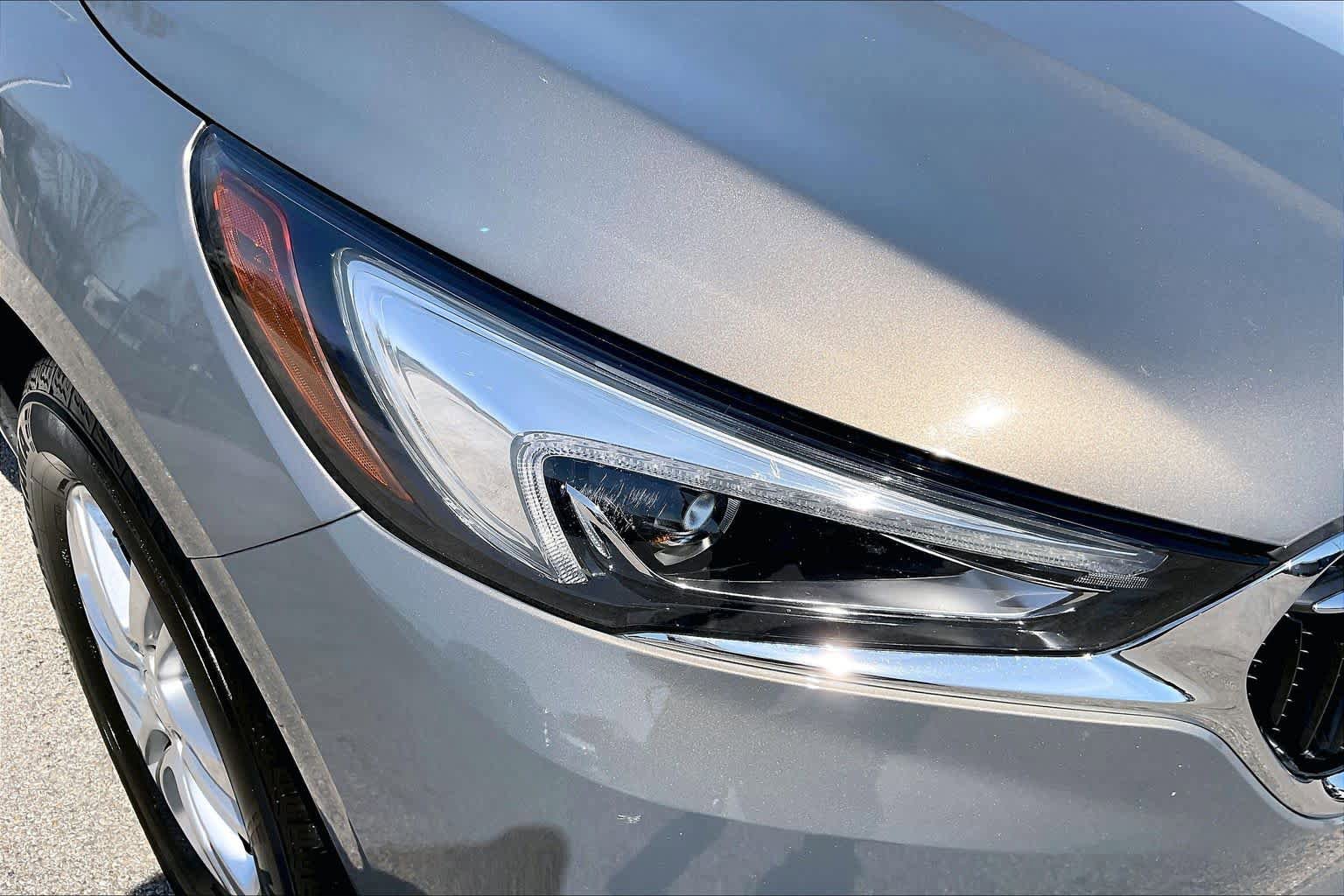 Used 2019 Buick Enclave Premium FWD image 27