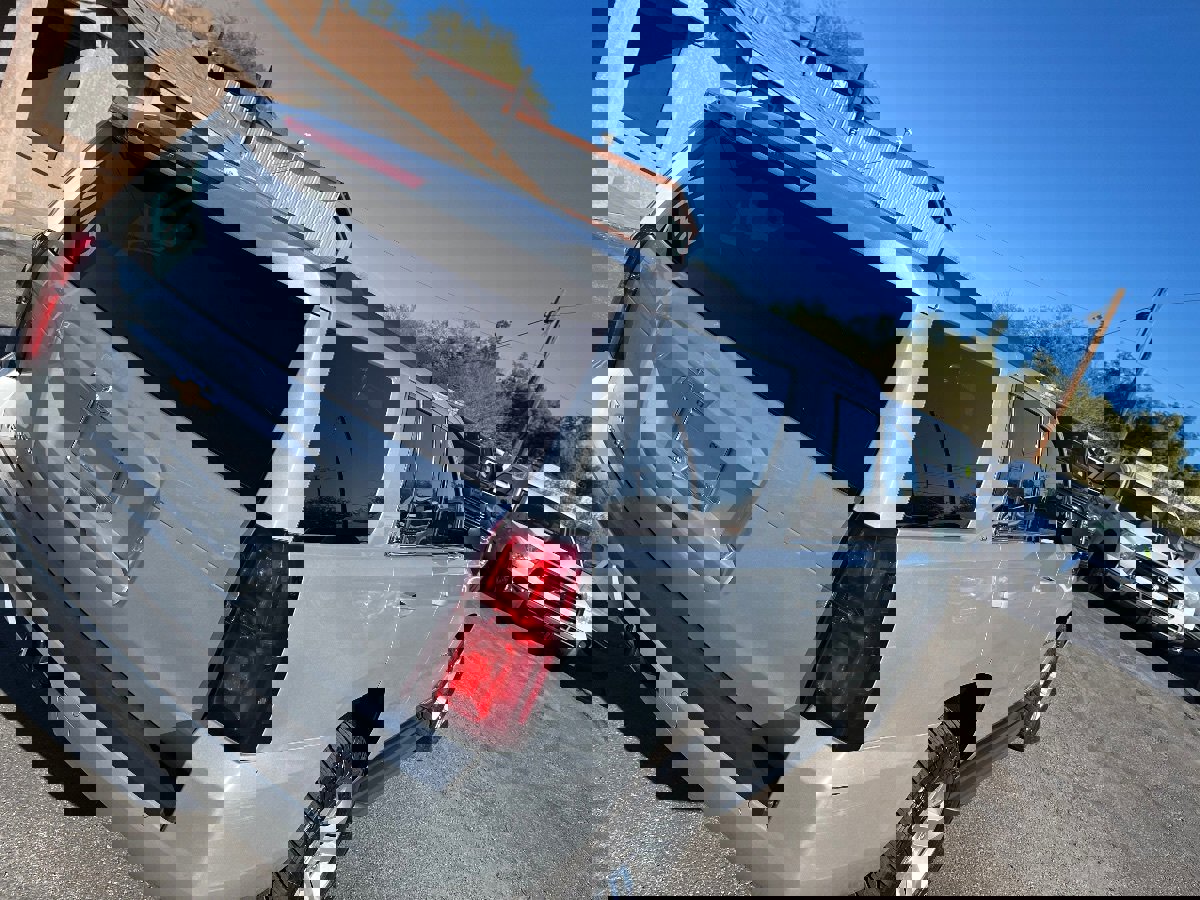 Used 2018 Chevrolet Tahoe LT image 52