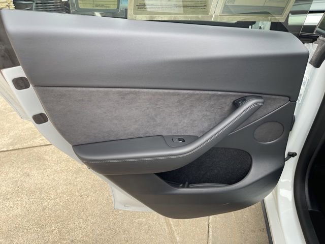 Used 2023 Tesla Model Y Performance AWD/4WD image 20
