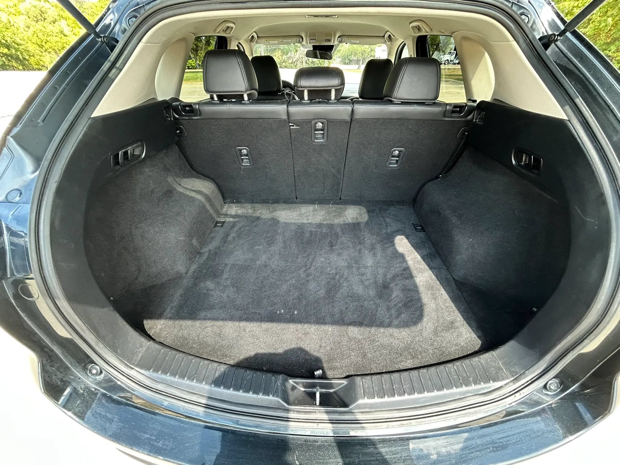 Used 2021 MAZDA CX-5 Touring FWD image 11