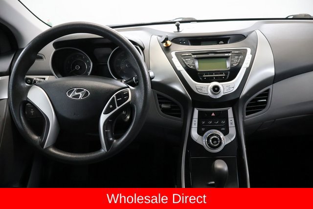 Used 2012 Hyundai Elantra GLS FWD image 12