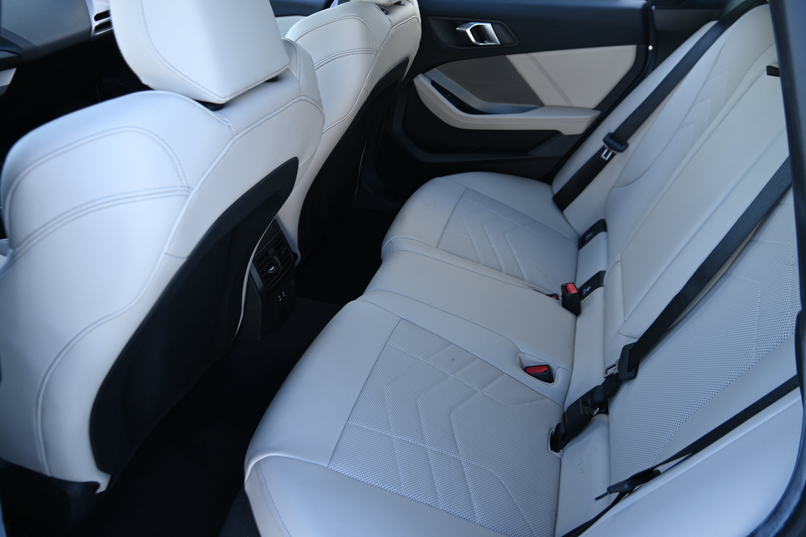 Used 2026 BMW 228i w/ Technology Package FWD image 11