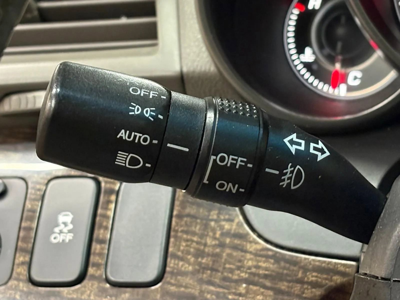 Used 2013 Acura MDX image 40