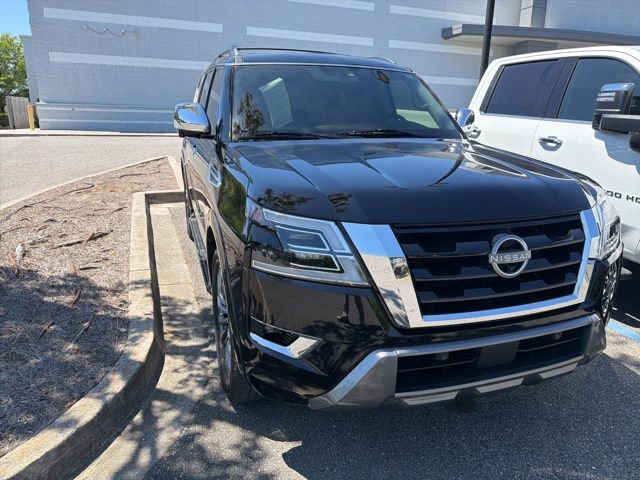 Used 2023 Nissan Armada Platinum w/ Captain's Chairs Package image 15