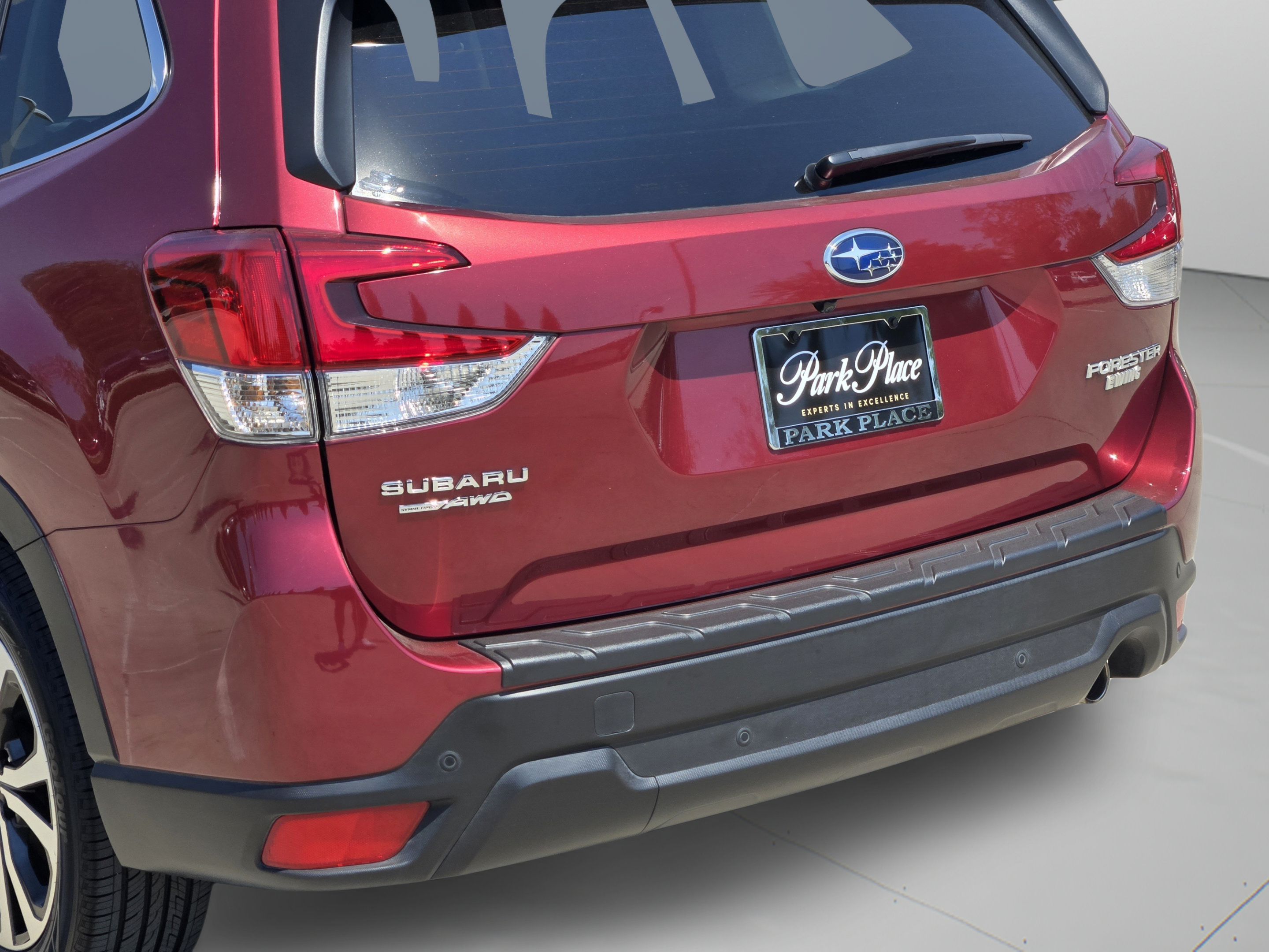 Used 2024 Subaru Forester Limited w/ Pop Package 2 AWD/4WD image 40