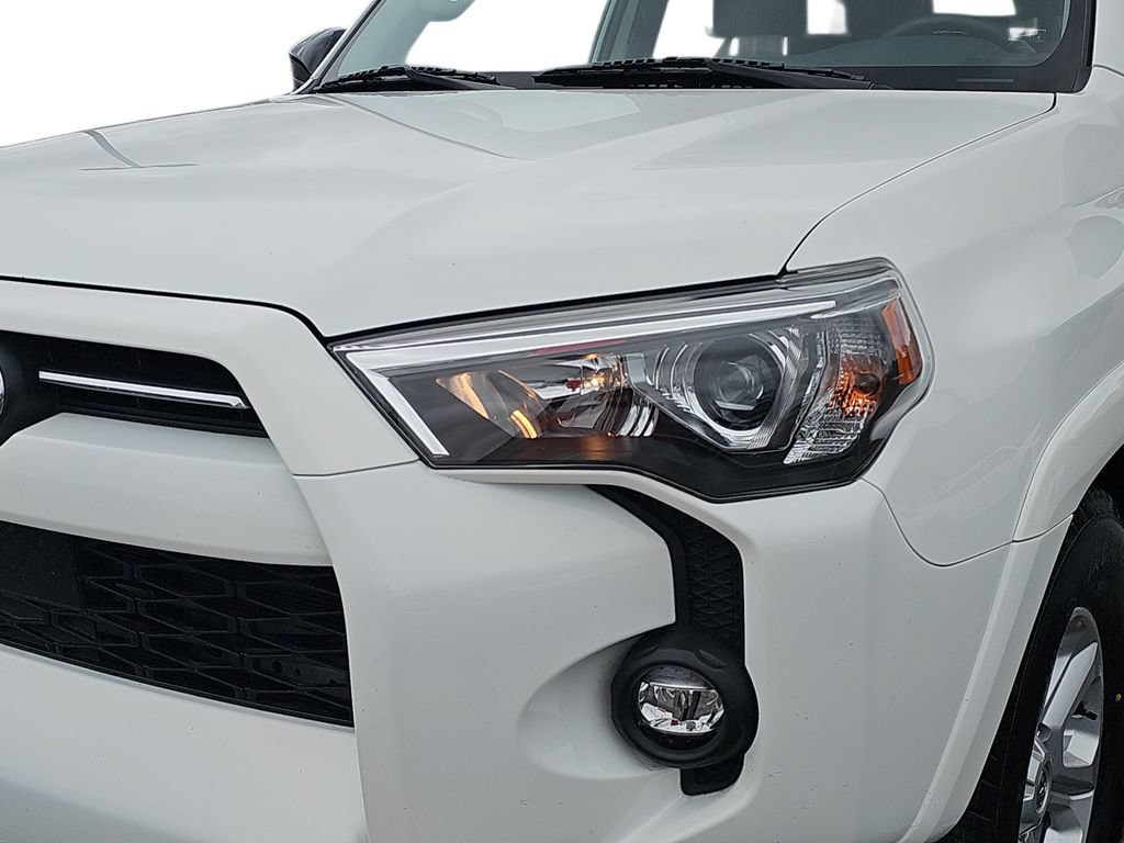 Used 2024 Toyota 4Runner SR5 RWD image 30
