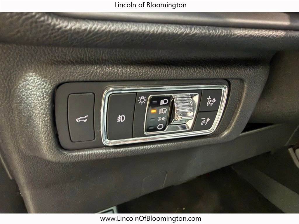Used 2020 Lincoln Corsair Reserve w/ Equipment Group 202A AWD/4WD image 36