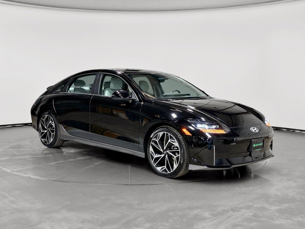 Used 2024 Hyundai Ioniq 6 SEL image 4