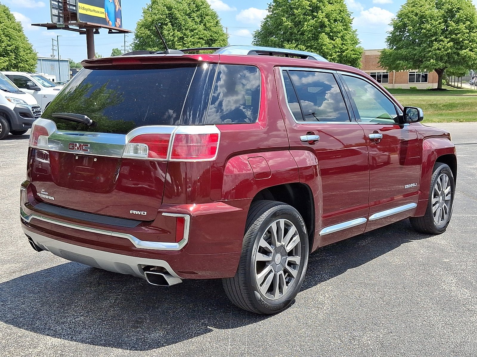 Used 2017 GMC Terrain Denali w/ Cargo Package AWD/4WD image 7