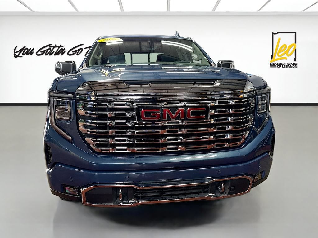Used 2025 GMC Sierra 1500 Denali w/ Denali Reserve Package AWD/4WD image 2