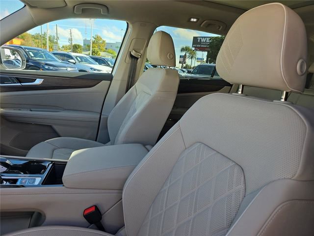 New 2026 Volkswagen Atlas SEL Premium R-Line image 19