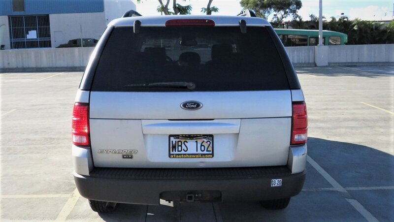 Used 2003 Ford Explorer XLT AWD/4WD image 8