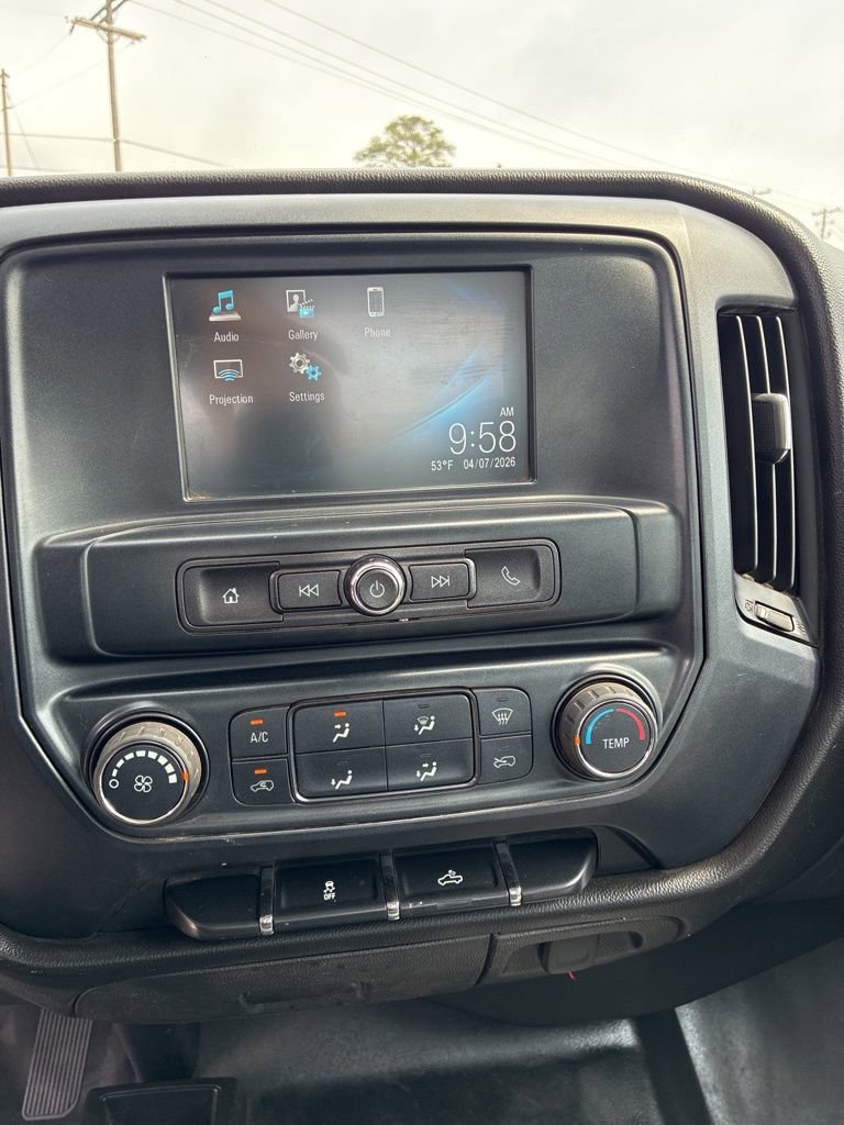 Used 2018 Chevrolet Silverado 3500 W/T AWD/4WD image 16