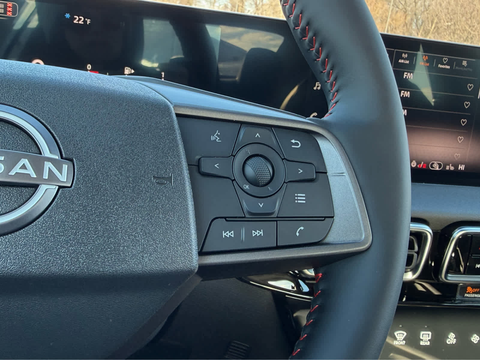 New 2026 Nissan Sentra SR w/ SR Premium Package FWD image 26