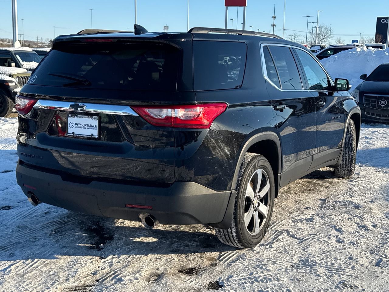 Used 2019 Chevrolet Traverse LT image 3