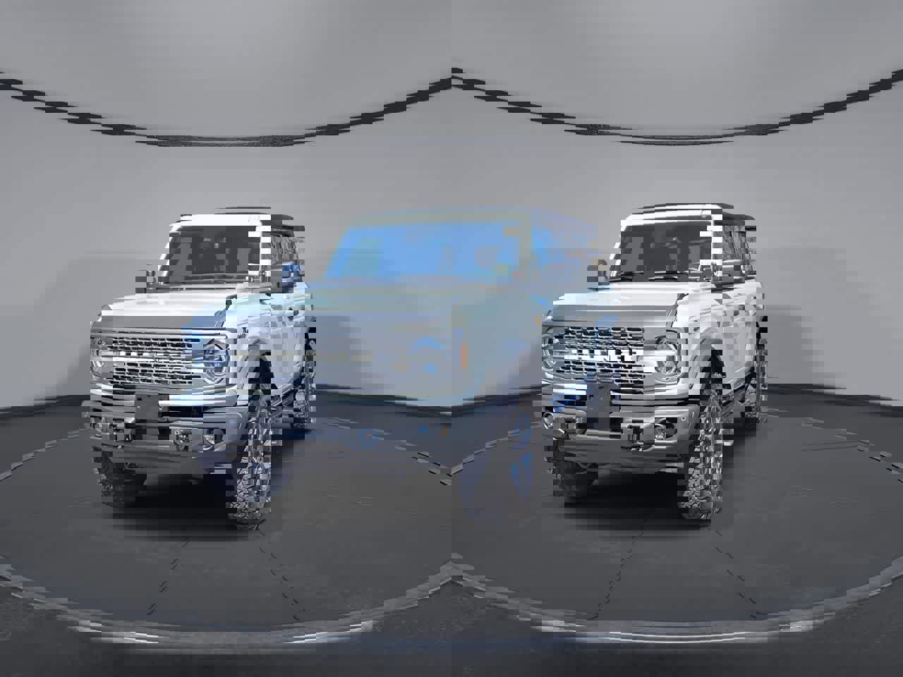 Used 2023 Ford Bronco Badlands image 3