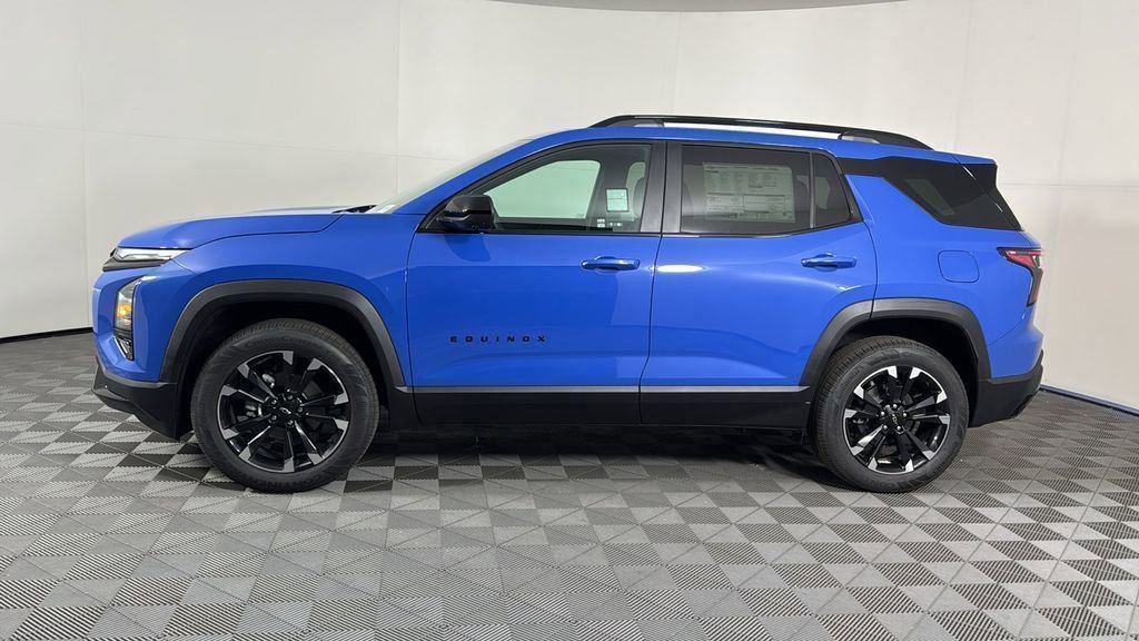 New 2025 Chevrolet Equinox RS w/ Safety and Technology Package image 6