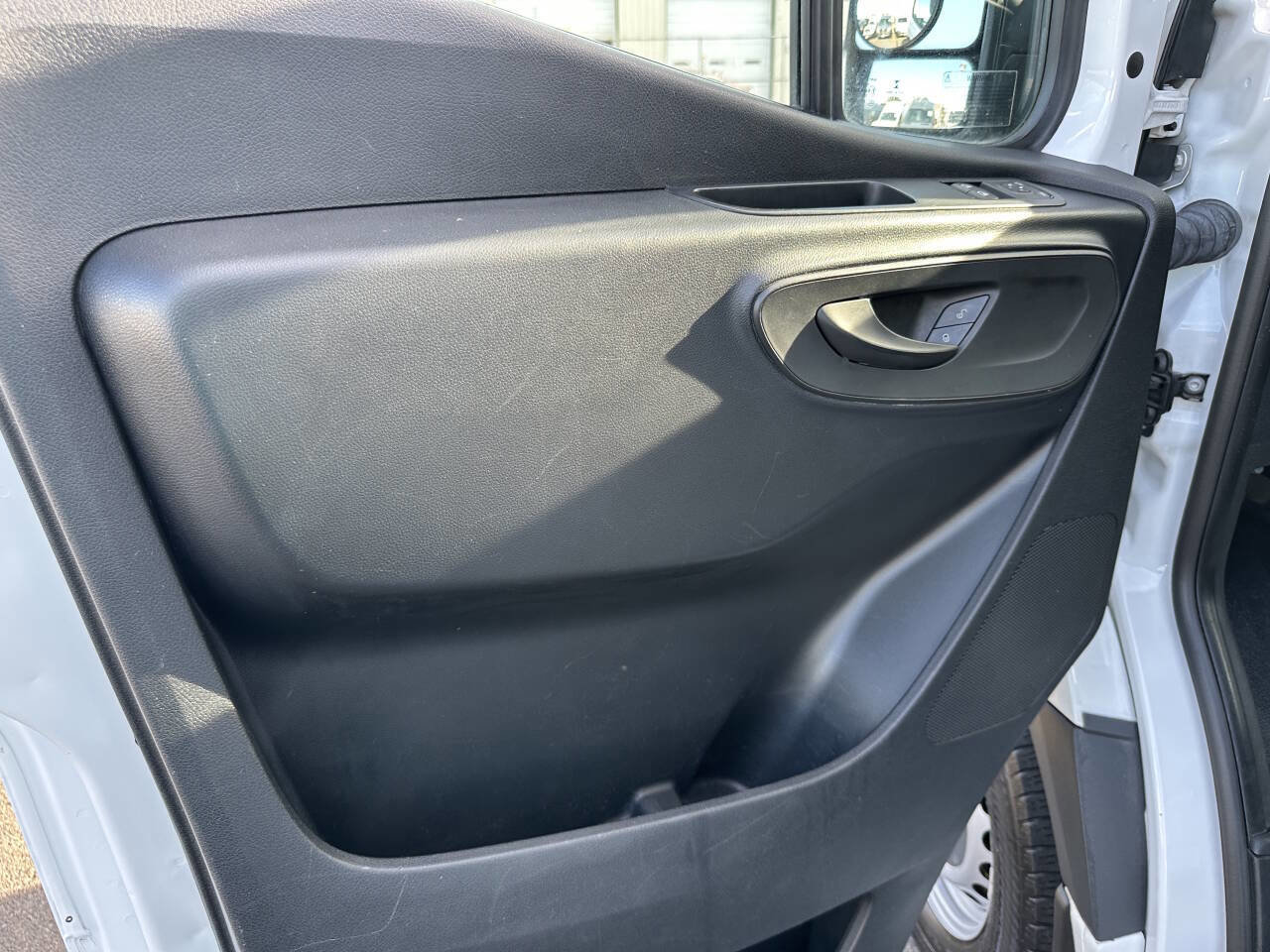 Used 2022 Mercedes-Benz Sprinter 3500 image 11