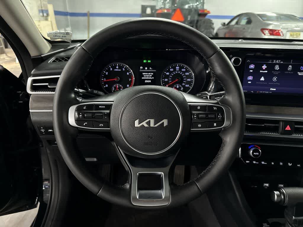 Used 2022 Kia K5 EX w/ EX Premium Package image 18