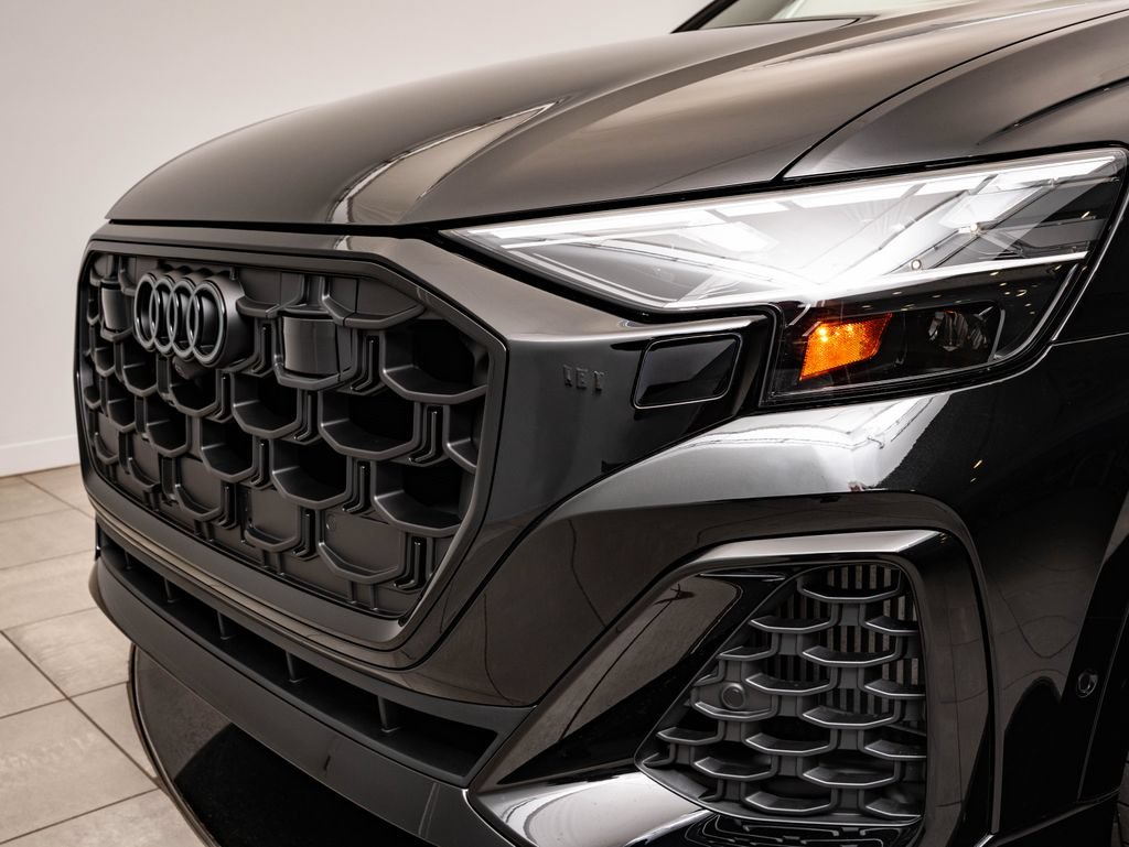 New 2026 Audi Q8 Prestige AWD/4WD image 3