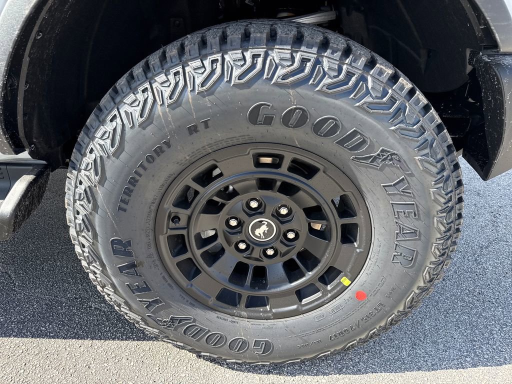 New 2026 Ford Bronco Outer Banks w/ Sasquatch Package image 11