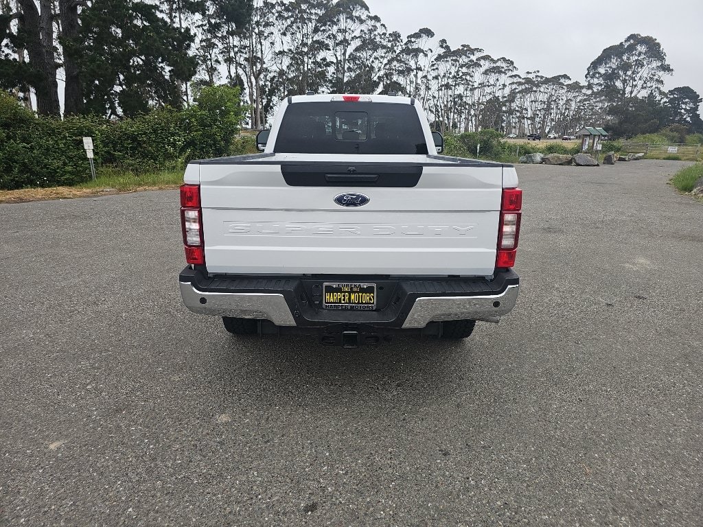 Used 2022 Ford F350 XLT w/ XLT Value Package AWD/4WD image 4